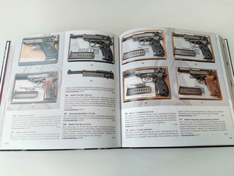 "Hermann Historica 77. Auktion" - Schusswaffen aus fünf Jahrhunderten, 715 Seiten, gebraucht, DIN A5