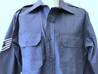 U.S.Air Force 1972 dated Shirt, Man´s Tropical blue, very good condition