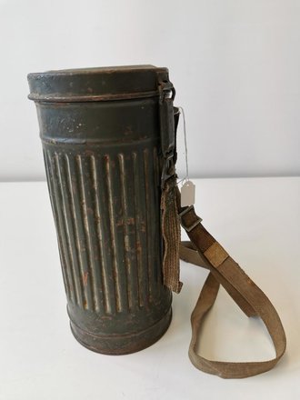 Gasmaskendose Wehrmacht Modell 1938, Originallack,...