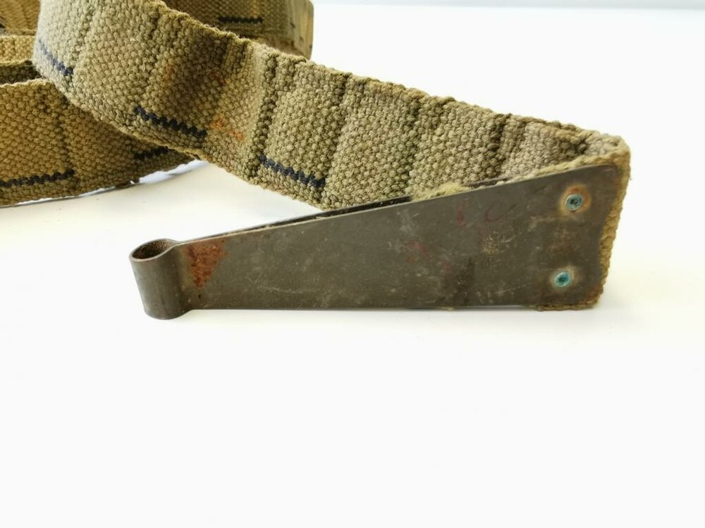 U.S. 1943 dated Browning 30 cal. cloth ammo belt, 55,00