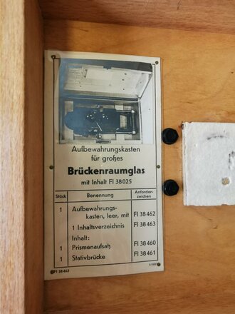 Luftwaffe, großes Brückenraumglas Fl 38025 im Aufbewahrungskasten. Durchsicht sehr gut, guter Gesamtzustand, selten