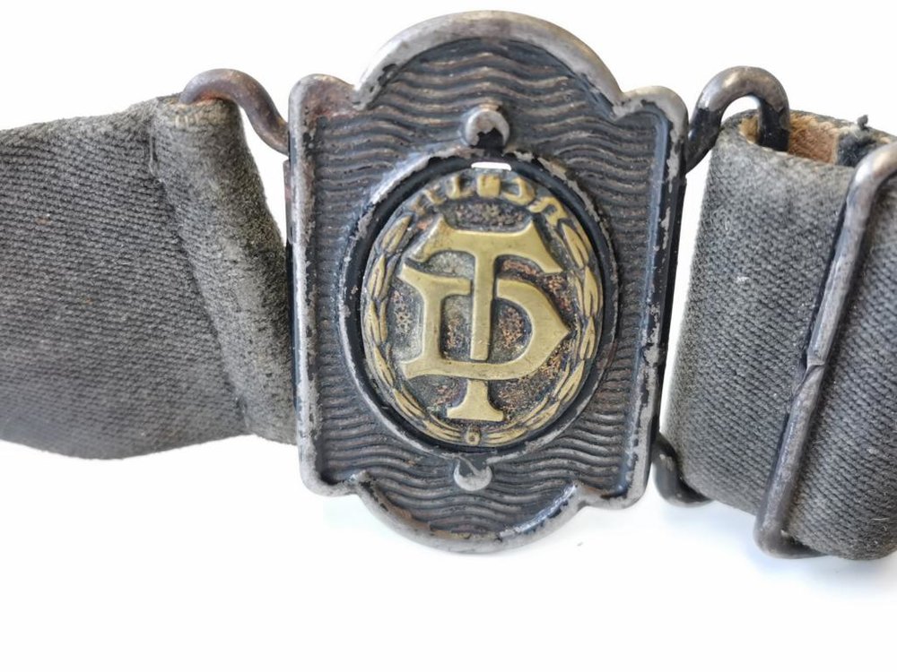 Deutscher Turnerbund, " Koppel" aus elastischem Material, Höhe der Sc