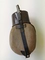 Feldflasche Wehrmacht, letztes Modell, ungereinigter Speicherfund
