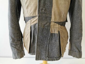 Luftwaffe Fliegerbluse für Angehörige fliegendes Personal oder Fallschirmjäger. Die Kragenspiegel original vernäht, alle weiteren Effekten abgetrennt.