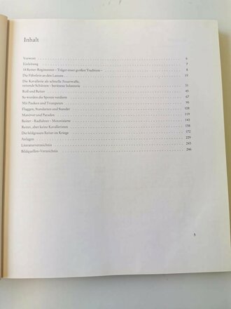 "Die feldgrauen Reiter" - Die berittenen und bespannten Truppen in Reichswehr und Wehrmacht, 246 Seiten, gebraucht, DIN A5