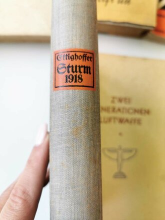 Konvolut Bücher, alles was auf den Bildern zu sehen ist, nicht auf zustand und vollständigkeit überprüft