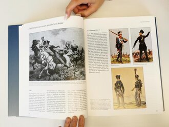 "Lüdenscheider Knopfbuch" - Uniformknöpfe - Im Frieden wie im Krieg, 488 Seiten, gebraucht, DIN A4