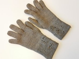 Paar Strickhandschuhe Wehrmacht, getragenes Paar