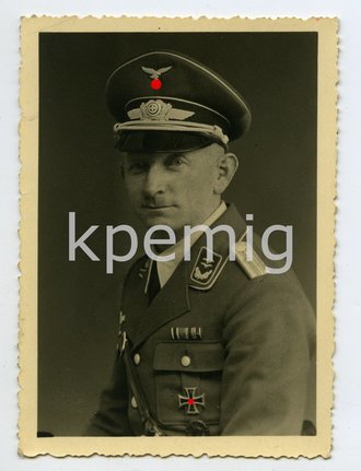 Portrait eines Reserveoffiziers der Luftwaffe mit EK 1, Maße 6 x 9cm