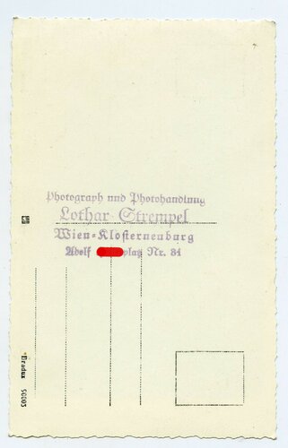 Studioaufnahme eines Heeresangehörigen mit Sturmbootführerabzeichen, Maße 8 x 13cm