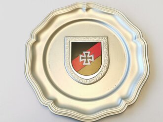 Bundeswehr, dekorativer Teller aus Zinn mit Wappen