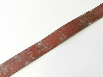 Zweidornkoppel für Offiziere der Wehrmacht , ungeschwärztes Leder, Gesamtlänge 122cm, ungereinigtes Stück