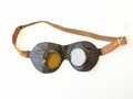 Allgemeine Schutzbrille Wehrmacht, braune Ausführung , die Gläser leicht getönt