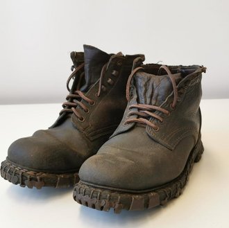 Paar Bergschuhe für Gebirgstruppen der Wehrmacht, der Filzrand an einem Stück entfernt, getragenes Paar, Sohlenlänge 32,5cm