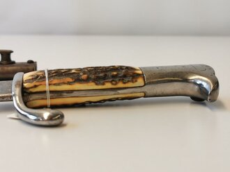 1.Weltkrieg oder frühe Reichswehr, Extraseitengewehr KS98 mit Hirschhorngriffschalen und ausgeschliffenem Sägerücken