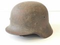 Heer, Stahlhelm Modell 1940. Zusammengehöriges Stück, Glockengrösse 64, Originallack, das Abzeichen entfernt