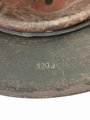 Heer, Stahlhelm Modell 1940. Zusammengehöriges Stück, Glockengrösse 64, Originallack, das Abzeichen entfernt