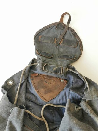 Rucksack Luftwaffe, Hersteller gestempelt und datiert 1942. Getragenes Stück , ungereinigt