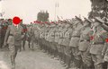 Adolf Hitler beim Abschreiten einer Parteiformation, Koblenz 1934, Maße 9 x 14 cm