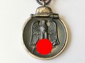 Medaille Winterschlacht im Osten mit der Verleihungstüte, Hersteller Klein u.Quenzer