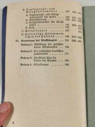 H.Dv.11/2 "Das Truppenpferd"  Heft 2 " Körperbau, Erkrankungen, Futtermittel" Berlin 1938 mit 207 Seiten