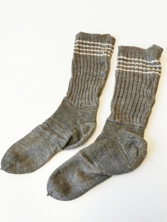 Paar Stricksocken für Angehörige der Wehrmacht,...