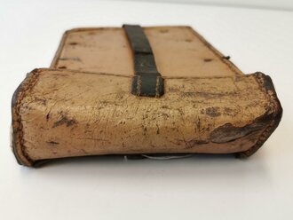 MG Werkzeugtasche Wehrmacht aus gelbem Ersatzmaterial . Stark getragenes Stück