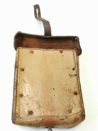 MG Werkzeugtasche Wehrmacht aus gelbem Ersatzmaterial . Stark getragenes Stück