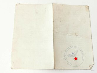 "Ausweis für Grabenkämpfer"  eines Angehörigen des Grenadier Regiment 574, ausgestellt im November 1944, Dazu ein Ausweis für Hilfskrankenträger des gleichen Mannes
