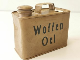 W.Sch. Öl Wehrmacht für MG, passt in den Gurtkasten, Neuzeitlich überlackiertes Stück