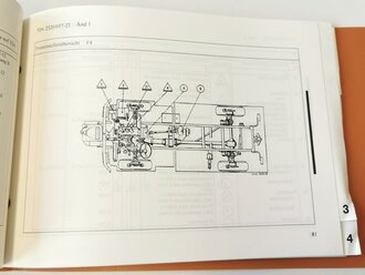 Bundeswehr "TDv 2320/057-22 Teil 22  Fristenheft LKW 2 t tmil gl, Mercedes Benz U 1300 L, Leicht gebraucht, 1 Stück