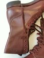 U.S. 1953 dated pair jump boots size 9W, unused pair