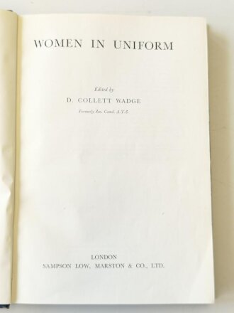 Großbritannien " Women in Uniform", datiert 1946, Maße A5, 386 Seiten