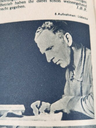 Arbeitertum, Folge 2, Zweite Januarausgabe 1943 "Im gleichen Werk, im gleichen Takt arbeiten Mann uns Frau..."
