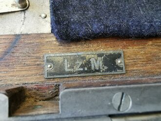 Feldfernsprecher 26. Handapparat fehlt, Funktion nicht geprüft. "Lz.M" steht für Lorenz AG 1926