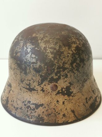 Luftwaffe Afrikakorps, Stahlhelm Modell 1940, in allen Teilen originales, zusammengehöriges Stück , original lackiert