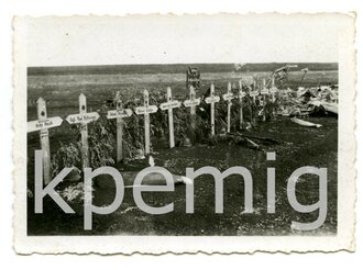 Aufnahme einer Grabstelle der Luftwaffe, Maße 6 x 9 cm
