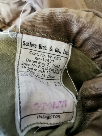 U.S. 1942 dated "Jeep coat" missing belt and some buttons, overall good condition