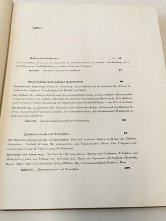 Soldat und Vaterland, Drei Jahrhunderte deutschen Soldatentums bis zur Wehrmacht des Dritten Reiches. 264 Seiten, DIN A4