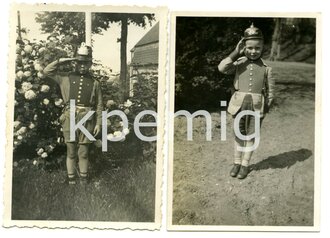 4 Aufnahmen eines Kindes in Kaiserlicher Kinderuniform, Maße 6 x 9 cm