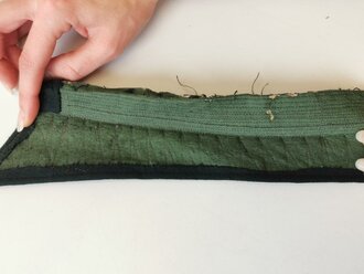 Kragen für eine Feldbluse, Länge an der offenen Naht gemessen 44cm