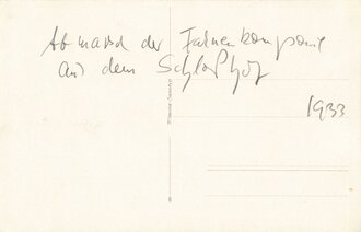 Aufmarsch einer Fahnenkompanie des Heeres, rückseitig datiert 1933, Abzug aus der Zeit, Maße 9 x 14 cm