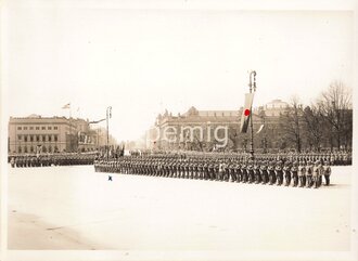 Aufnahme einer Paradeaufstellung im Lustgarten Berlin 1933, Maße 12  x 16 cm