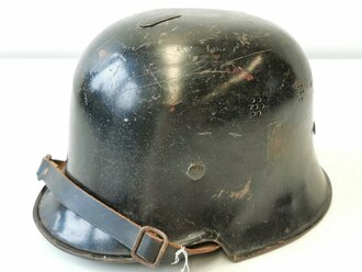 Feuerwehr Stahlhelm III. Reich, Originallack, die Embleme entfernt