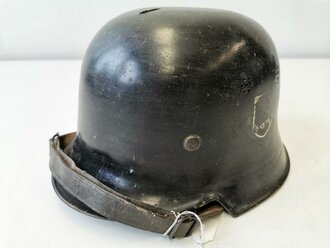 Feuerwehr Stahlhelm III. Reich, Originallack, die Embleme...