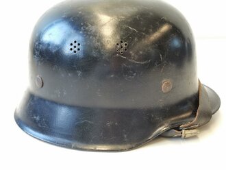 Deutschland nach 1945, Stahlhelm Feuerwehr wohl unter Verwendung einer Glocke aus der Zeit des III.Reiches