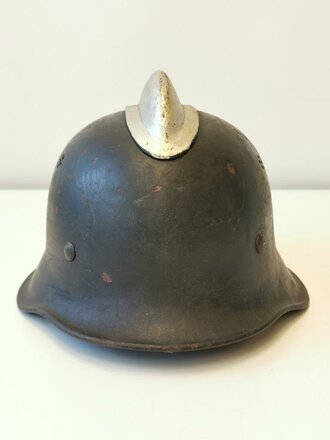 Feuerwehr Stahlhelm III. Reich, überlackiertes Stück