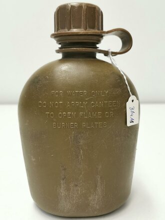 U.S. Canteen, Plastic, 1quart, used condition, dated 66