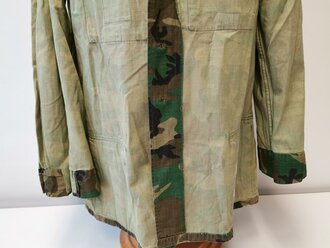 U.S. Coat, hot weather, ERDL, stamped USMC, dated 79, used, size L
