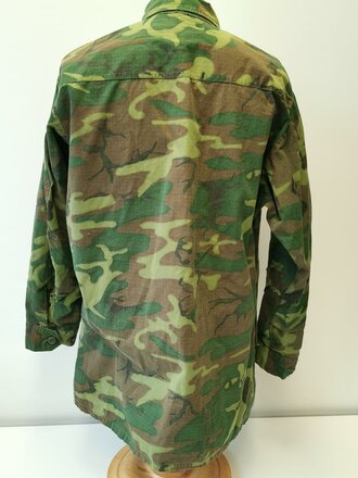 U.S. Coat Mans Combat, Tropical, ERDL, Lime-dominant, ripstop, dated 68, used, size M